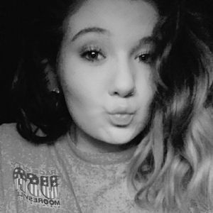 Meet your Posher, Jacie